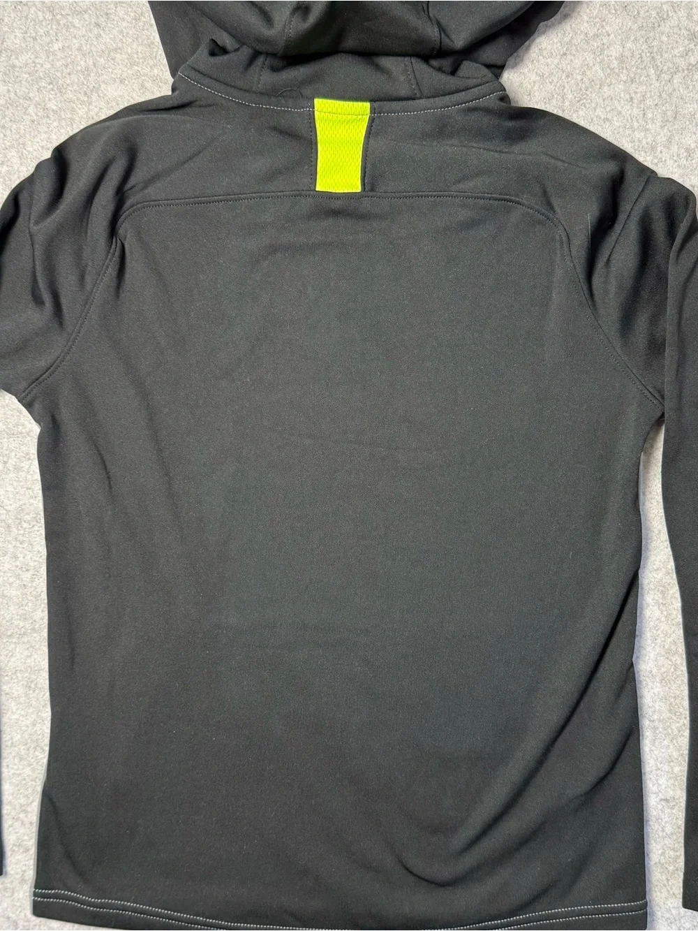 Nike Kid’s Gray and Black Dri-Fit 1/4 Zip Hooded Pullover — Size Small
